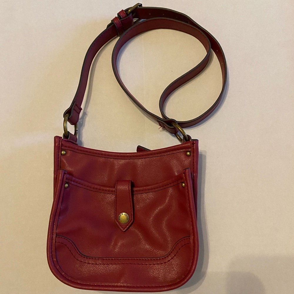 Frye & Co Red Crossbody Pebbled Vegan Leather